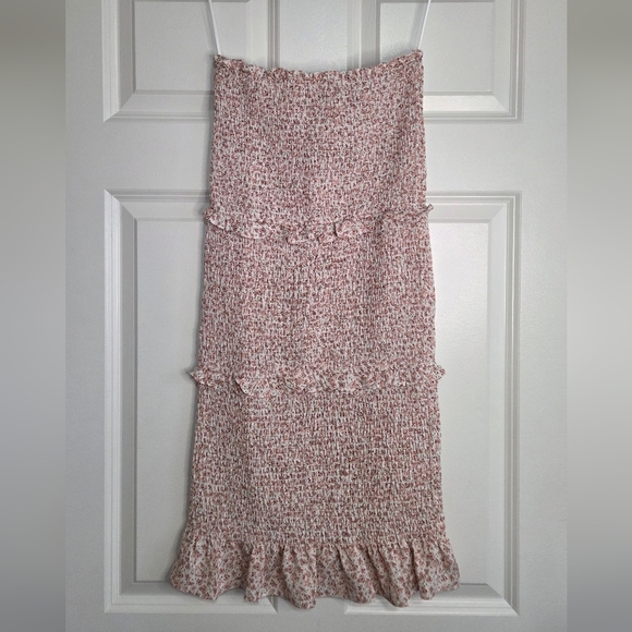 Mable Pink Floral 'Daphne' Smocked Tiered Midi Dress - Size S - Picture 2 of 8